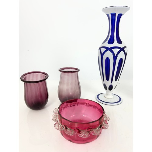 258 - MISCELLANEOUS COLOURED GLASS WARE INCLUDING OVERLAID VASE, FLASHED GLASS DISH, CASED BLUE GLASS VASE... 