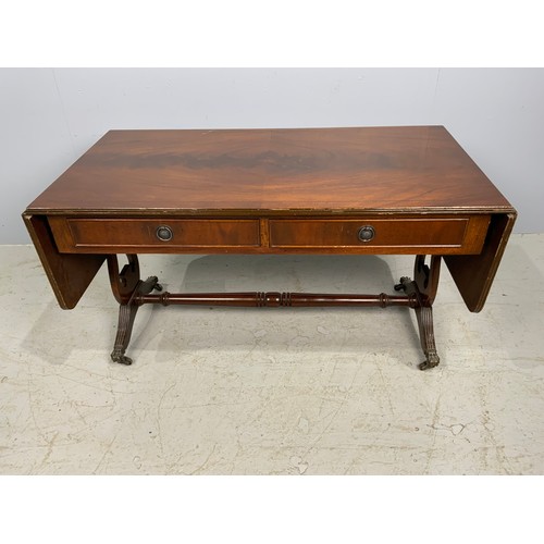 599 - REPRO SOFA TABLE