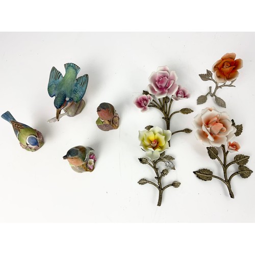 128 - 4 ROYAL WORCESTER BIRD MODELS WITH 4 PORCELAIN FLOWER MODELS ON METAL MOUNTS