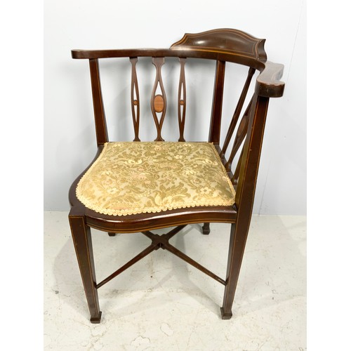 670 - INLAID MAHOGANY CORNER CHAIR