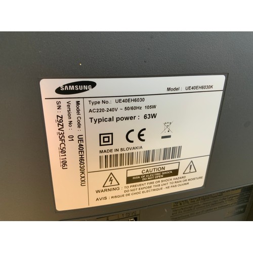 449 - SAMSUNG  UE40EH FLAT SCREEN TV