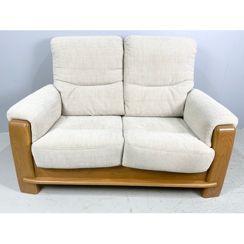 658 - MODERN 2 SEATER SOFA 142cm