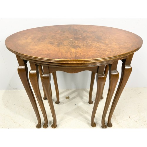 543 - NEST OF 3 WALNUT VENEER OVAL TOP TABLES