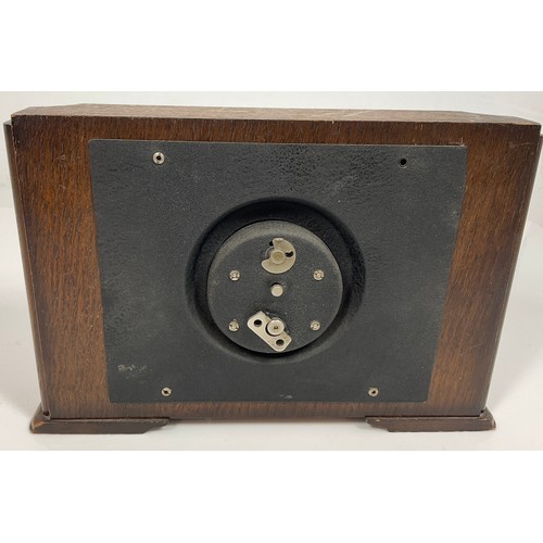 305 - OAK CASED ART DECO STYLE SMITHS MANTEL CLOCK