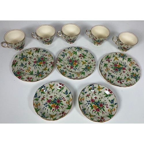 199 - LIMOGES TWO BOWLS AND THREE PLATES OREINTAL  CUPS AND SAUCERS  AND ROYAL WINTON, QUEEN ANN PART TEA ... 