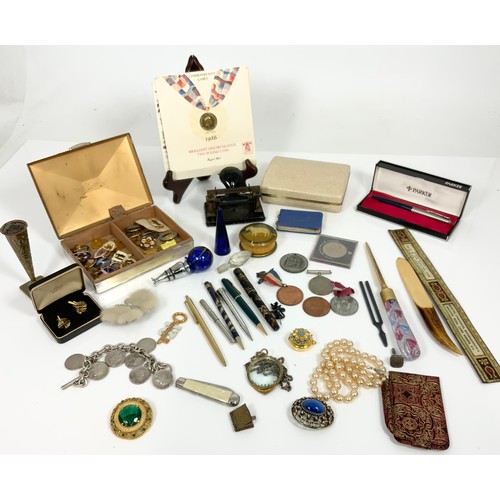 484 - MISCELLANEOUS INC COINS, PENS , MEDALS , ENAMEL BADGES ETC