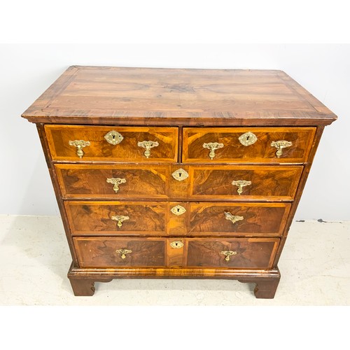 588 - WONDERFUL QUARTER VENEER GEORGIAN CHEST OF 2 OVER 3 DRAWERS WITH BRASS ESCUTCHEONS AND DROP HANDLES ... 