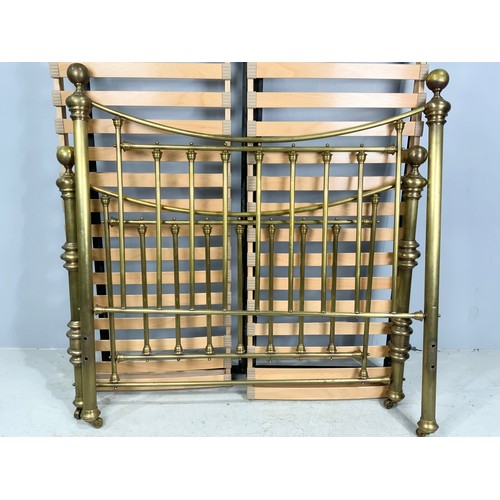 579 - BRASS BEDSTEAD