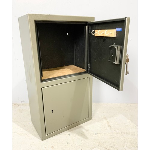 514 - 2 SECTION SAFE WITH KEYS 75cm TALL