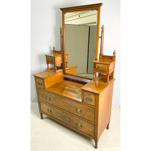 548 - WALNUT VENEERED DRESSING TABLE 175cm TALL