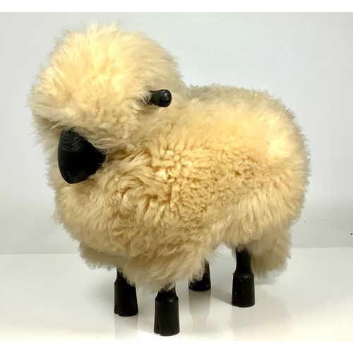 601 - NOVELTY SHEEP STOOL