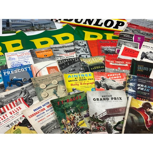 90 - GRAND PRIX & MOTOR RACING EPHEMERA, INCLUDING A GOOD SELECTION OF PROGRAMMES, BRITISH GRAND PRIX 194... 