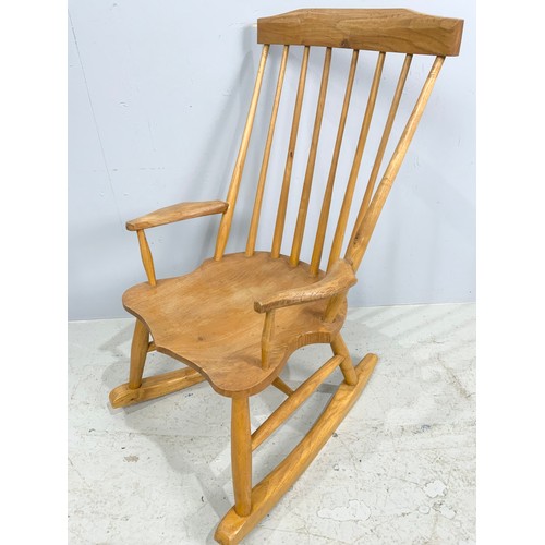 550 - CHILDS  POSSIBLY ELM ROCKING CHAIR