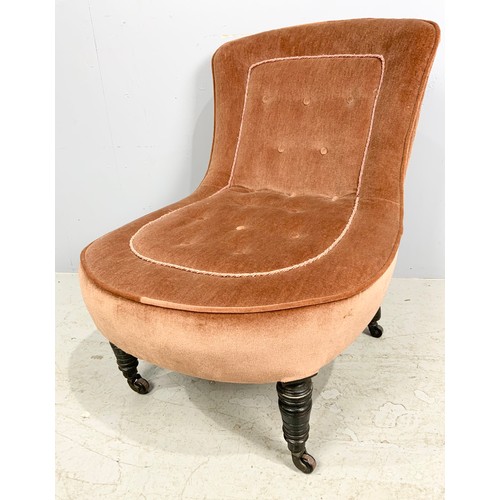 565 - UPHOLSTERED BUTTON BACK BEDROOM CHAIR