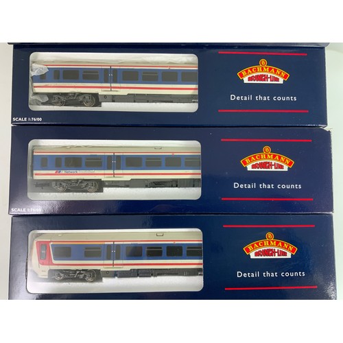 433 - BACHMANN CLASS 166 DMU, THREE CAR SET 31-025, BOXED