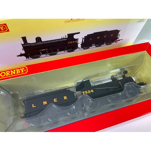 477 - HORNBY, 2 BOXED MODELS, R3621 LNER J36 722 & R3230 LNER J15 7524, BOTH DCC READY & APPEAR UNUSED.