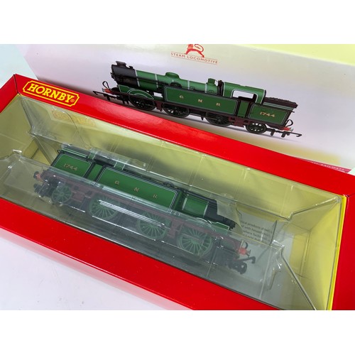 480 - HORNBY R3187 GNR CLASS N2 0-6-2T 1744, DCC READY, APPEARS UNUSED, & BACHMANN 31-862 J39 64791