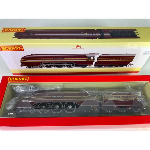 498 - HORNBY BOXED R 3677 LMS CORONATION CLASS 6229 DUCHESS OF HAMILTON, APPEARS UNUSED.