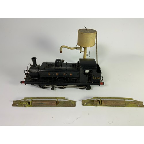 281 - KIT BUILT 0 GAUGE LNER 0-6-0 TANK LOCOMOTIVE. FREE RUNNING NO MOTOR OR C/W, PLUS A KIT MADE 0 GAUGE ... 