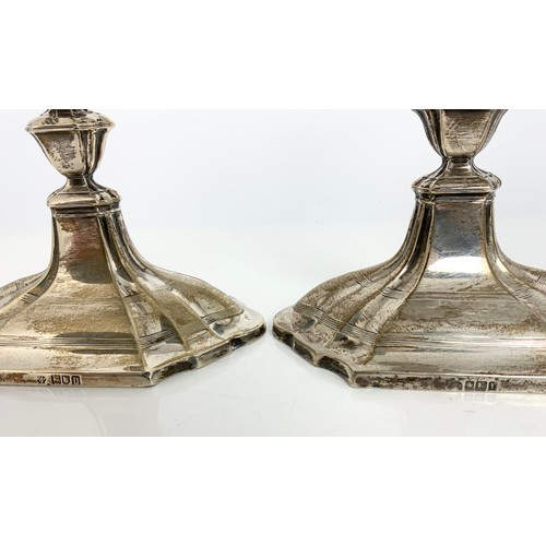 287 - PAIR OF SILVER CANDLESTICKS WITH BRITISH REGISTRATION NUMBER 521573 29cm TALL