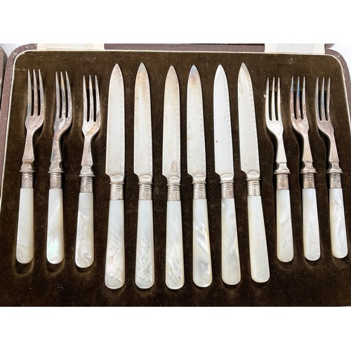 244 - CASE CUTLERY INCLUDING MAPPIN  AND WEBB MOP HANDLED KNIVES AND FORK AND FIVE HALLMARK SIVLER HANDED ... 