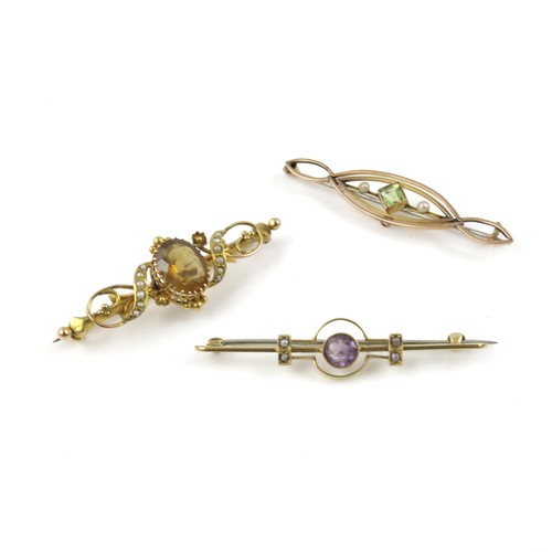 505 - 3 BAR BROOCHES, PERIDOT AND PEARL, AMETHYST AND PEARL AND SMOKEY QUARTZ AND PEARL