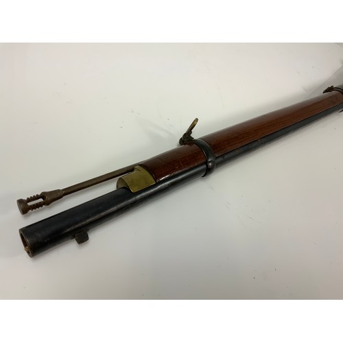 161 - MUSKET WITH RAMROD IN CASE, STAMPED AUX2149-0-73 AND CASE