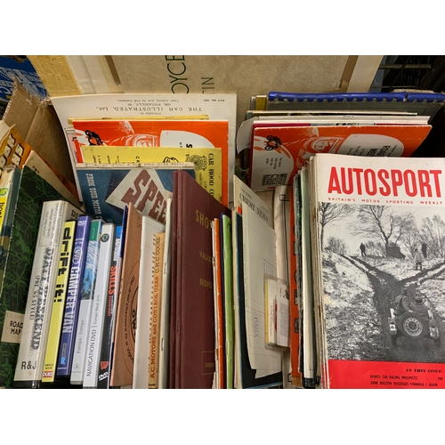 12 - MOTOR & MOTOR CYCLE EPHEMERA & BOOKS INC, MORRIS MANUALS, COTSWOLD ROAD TRIALS 1960’S, FORD CREST NE... 