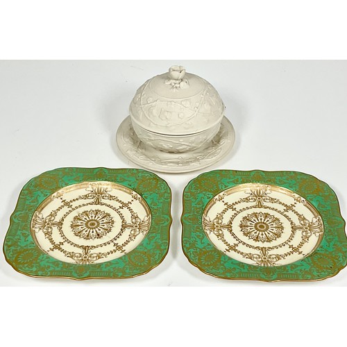 184 - PAIR OF ROYAL WORCESTER GREEN AND GILT DECORATED PLATES TOGETHER WITH A COPELAND PARIAN WARE DISH AN... 