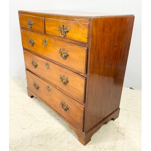 523 - 2 OVER 3 MAHOGANY CHEST OF DRAWERS ON BRACKET FEET 86cm TALL