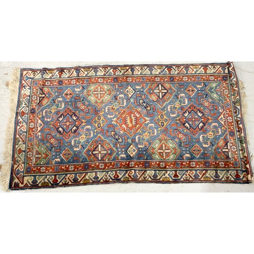 688 - BLUE GROUND RUG 162cm x 89cm