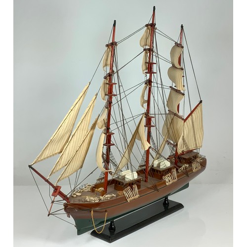 13 - MODEL OF HMS CONSTITUTION