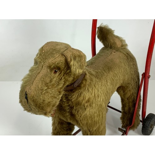 46 - VINTAGE BABY WALKER IN THE FORM OF A DOG