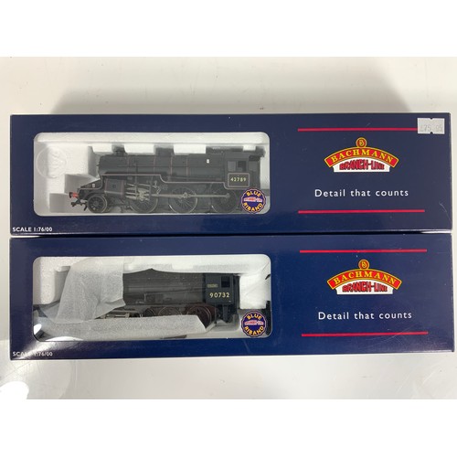 521 - BACHMANN. TWO BOXED LOCOMOTIVES, 32-257A WD AUSTERITY 90732 VULCAN, & 32-177 2-6-0 CRAB 42789 BR LIN... 