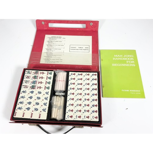 349 - MODERN CASED MAH JONG SET