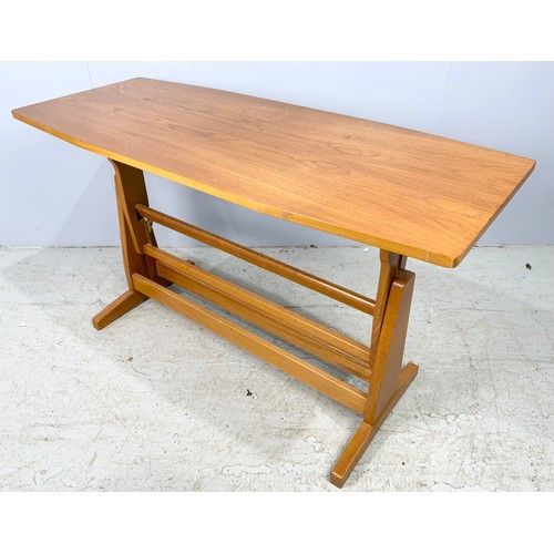 568 - HERBERT GIBBS TABLE 122cm x 51cm