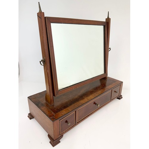 41 - MAHOGANY FRAMED MIRROR ON THREE DRAWER STAND