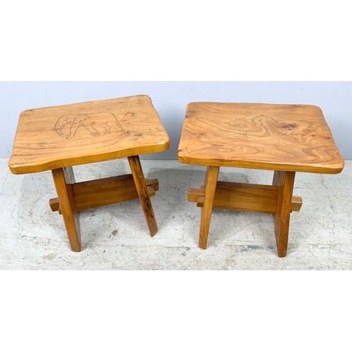 570 - PAIR OF STOOLS WITH CARVED ANIMAL DECORATION 35cm TALL