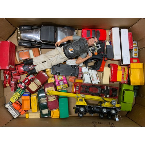 143 - TRAY OF PLAYWORN DIECAST INC DINKY COLES HYDRA TRUCK, EFE, OOC & A SINGLE ACTION MAN