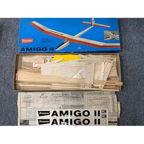 31 - MODEL AIRCRAFT KIT BOXES, AMIGO II BY GROUPNER, VARIOUS BALSA, WAKEFIELD TROPHY WINNER BY INTERNATIO... 