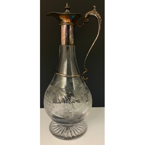 69 - LOVELY QUALITY ETCHED GLASS CLARET JUG WITH SILVER MOUNTS, APPROX. 32 cm