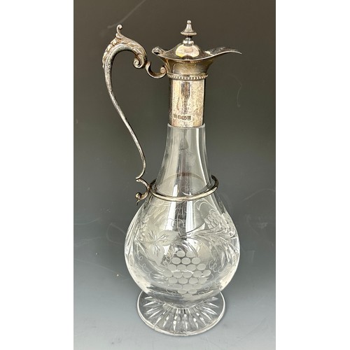 69 - LOVELY QUALITY ETCHED GLASS CLARET JUG WITH SILVER MOUNTS, APPROX. 32 cm