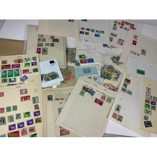 222 - STAMP INTEREST, JAMACIA REMAINDERED ACCUMULATION IN 2 RING BINDERS, LEAVES, AND PACKETS IN BOX, 100’... 