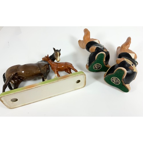 78 - BESWICK HORSE & FOAL PLUS 2 PENDLEFIN RABBITS