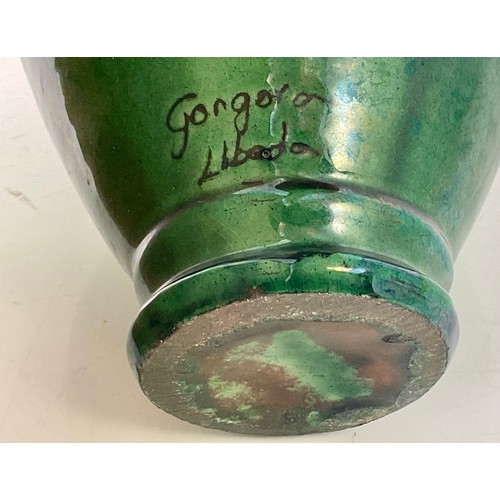 134 - GREEN GLAZED STUDIO POTTERY VASE, APPROX. 19 cm, INDISTINCTLY MARKED