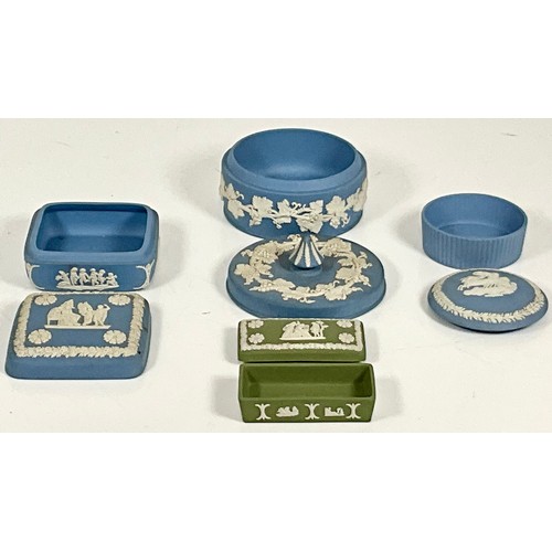 122 - COLLECTION OF WEDGEWOOD JASPERWARE