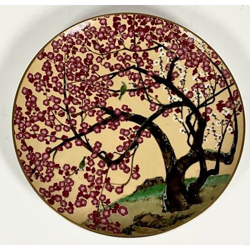 209 - QUANTITY OF JAPANESE PLATES