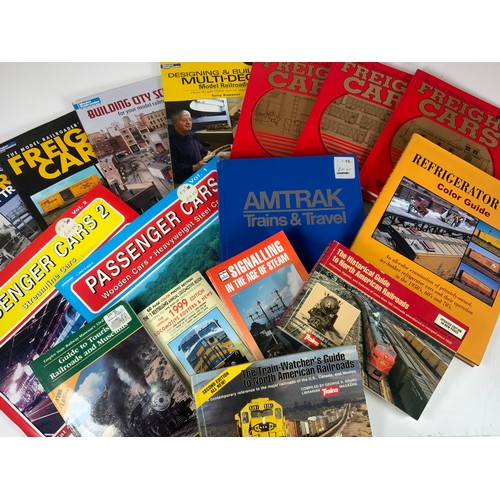 232 - AMERICAN RAIL ROAD BOOKS CARSTENS PUBLICATIONS, MAINLINE MODELLERS FREIGHT CARS, & OTHER MODEL RAIL ... 