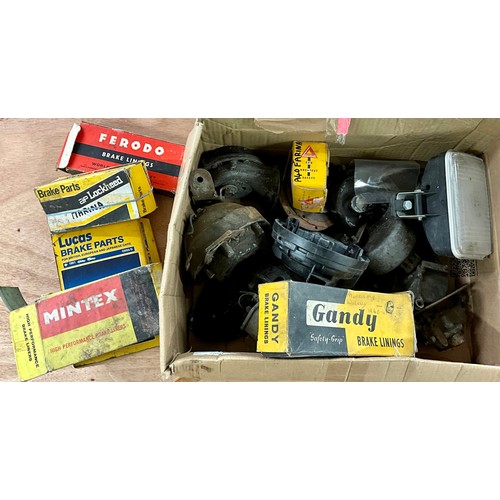 19 - BOX OF MISC VINTAGE CAR PARTS AF