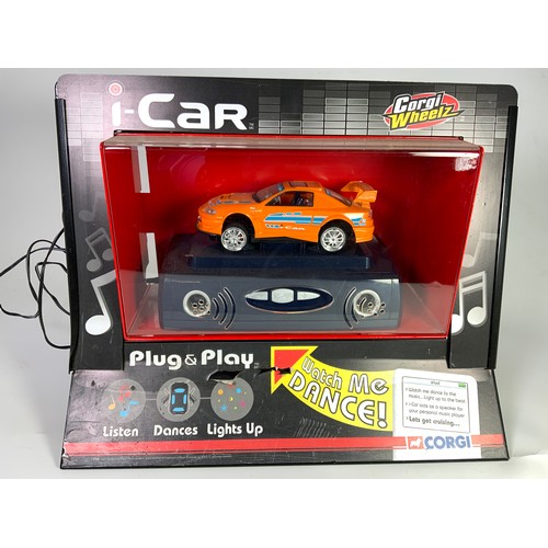 114 - CORGI i-CAR TRADE DISPLAY UNIT, PLUG & PLAY WATCH ME DANCE, CORGI WHEELZ, WITH A PLUG & PLAY CAR TY9... 